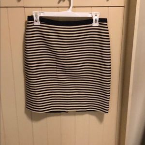 Ann Taylor Loft Skirt size 2